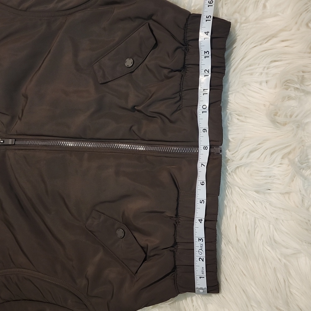 Alo Cropped Breakline Bomber Jacket - Picture 9 of 13